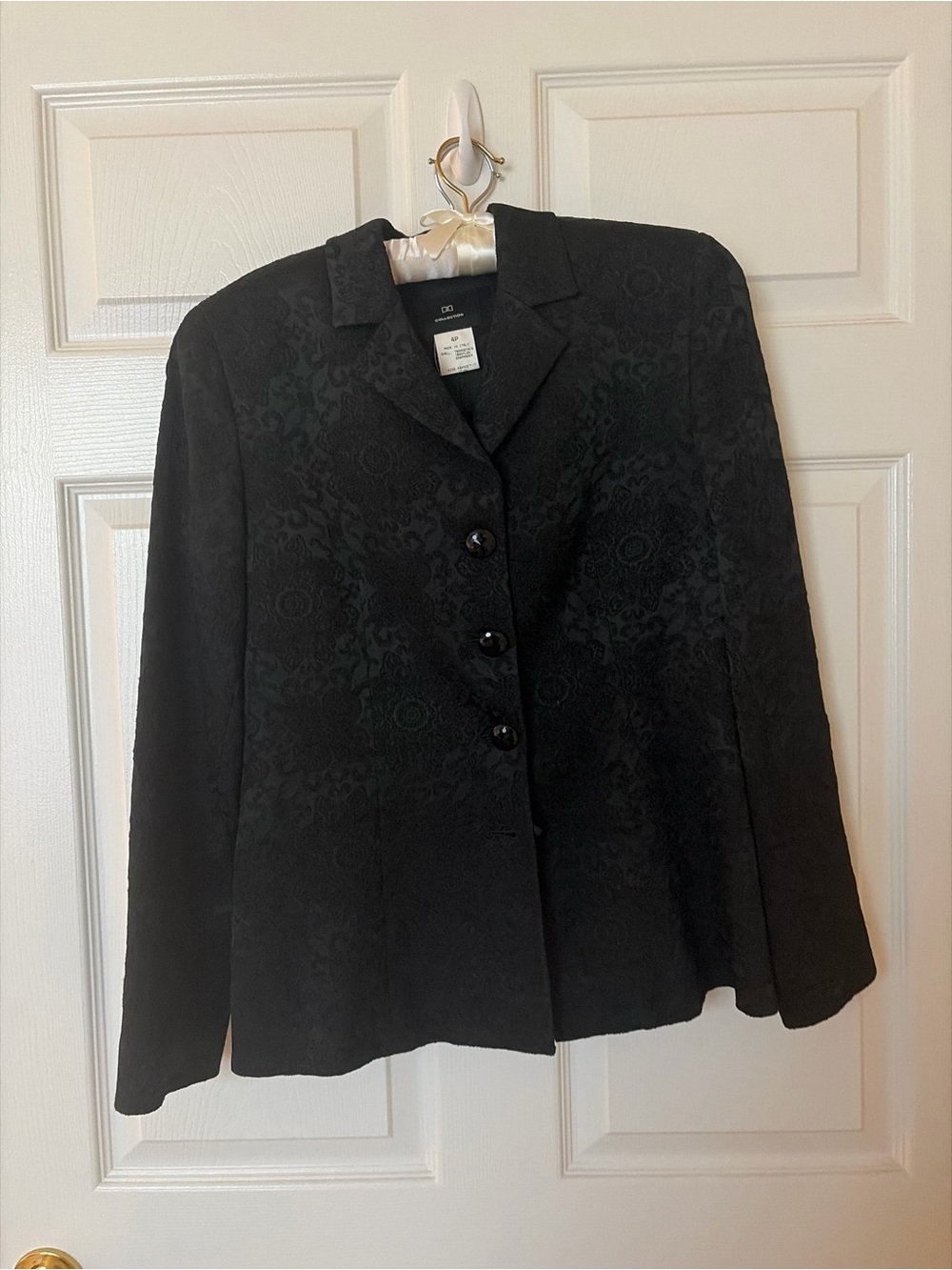 Doncaster Black Floral Jacquard Blazer